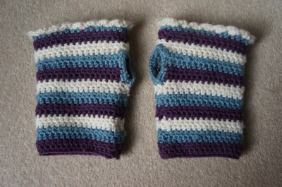 Crochet gloves